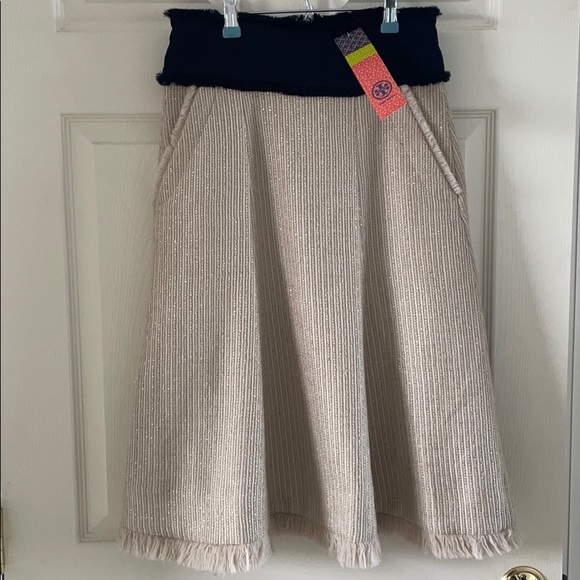 Tory Burch Dresses & Skirts - Tory Burch NWT Sparkle Tweed Skirt! Size 2